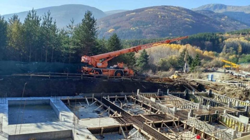 Строеж в Панчарево дава ново шкафче с 1 млн. евро на Б.Б. (РАЗКРИТИЯ)