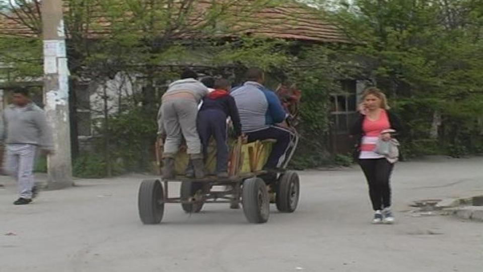 Аларма в Narod.bg: Подготвят саботаж на машинното гласуване в ромските махали