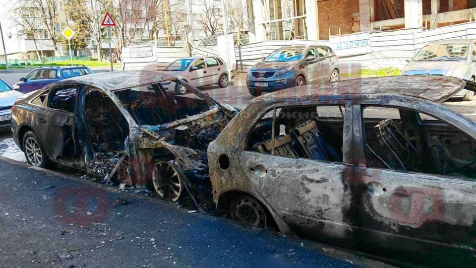 Само в Narod.bg: Запалиха аудито на новия Митьо Очите – Стоян Тенекеджиев слугува на Ники Митничаря (УНИКАЛНИ СНИМКИ)